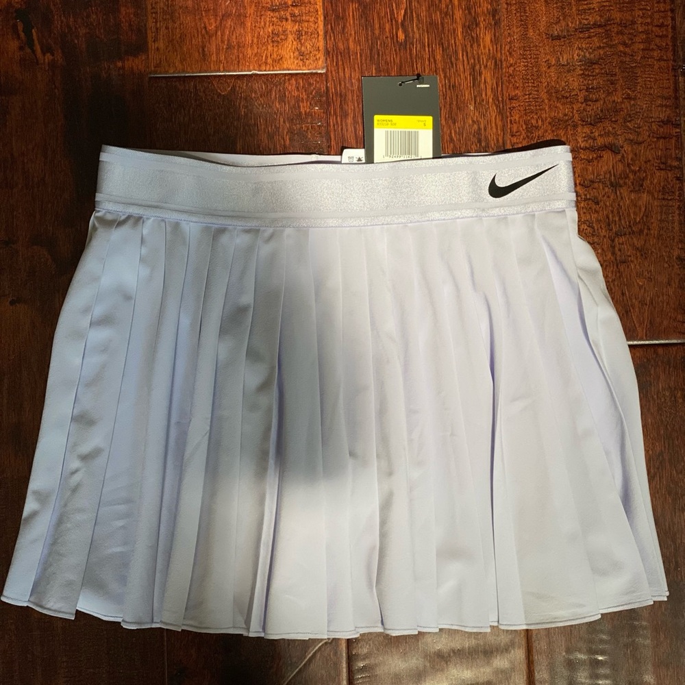 Nike Court Victory lilac size small - Picture 2 of 2